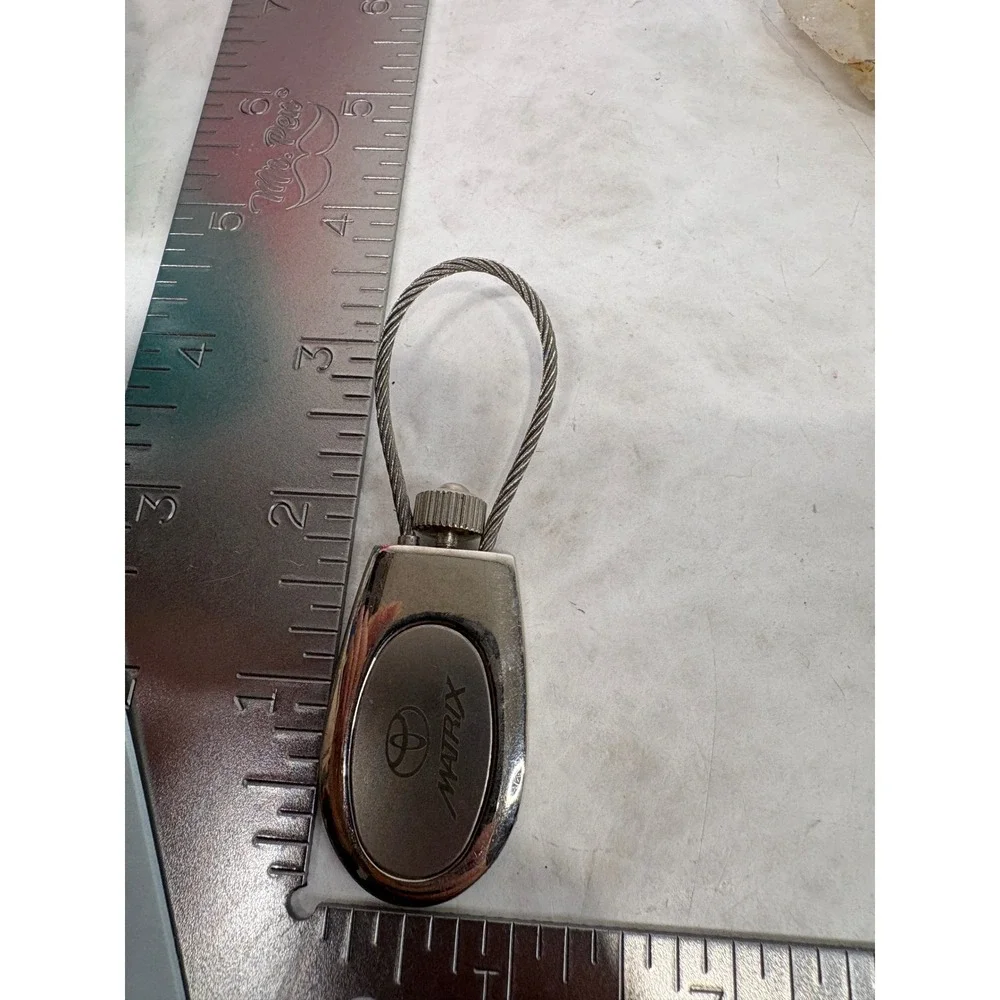 Toyota Matrix Chrome Metal Wire Cable Screw Lock Keychain Car Logo Fob